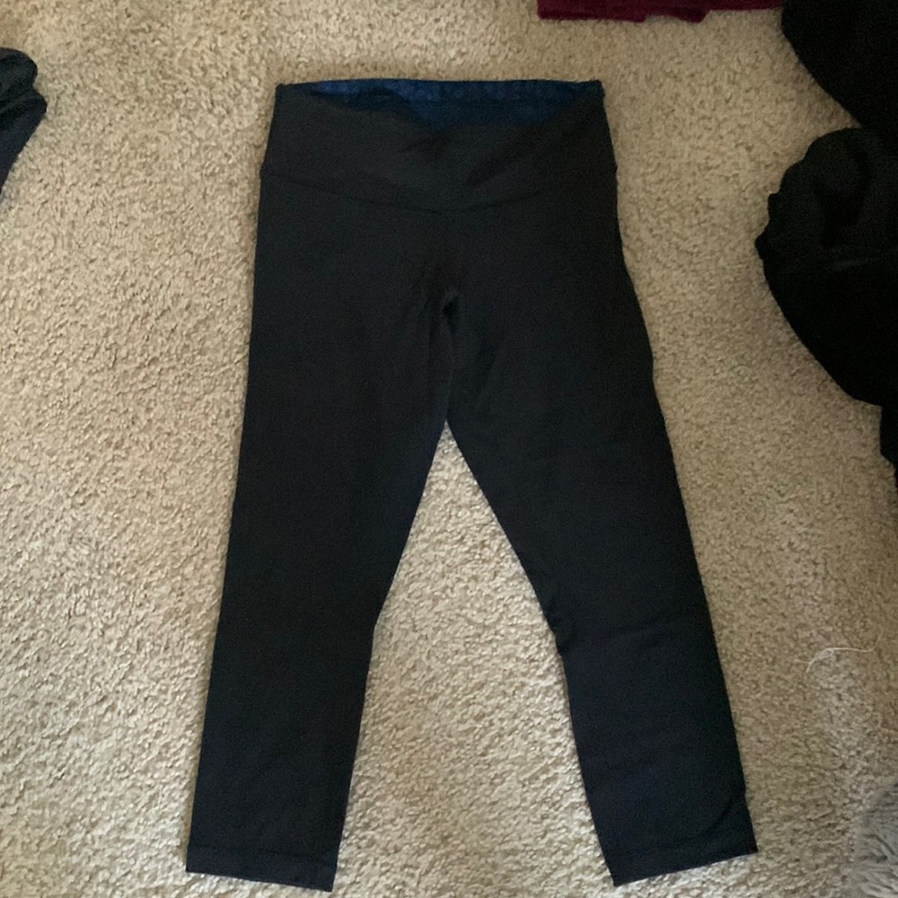 Cropped lulu leggings